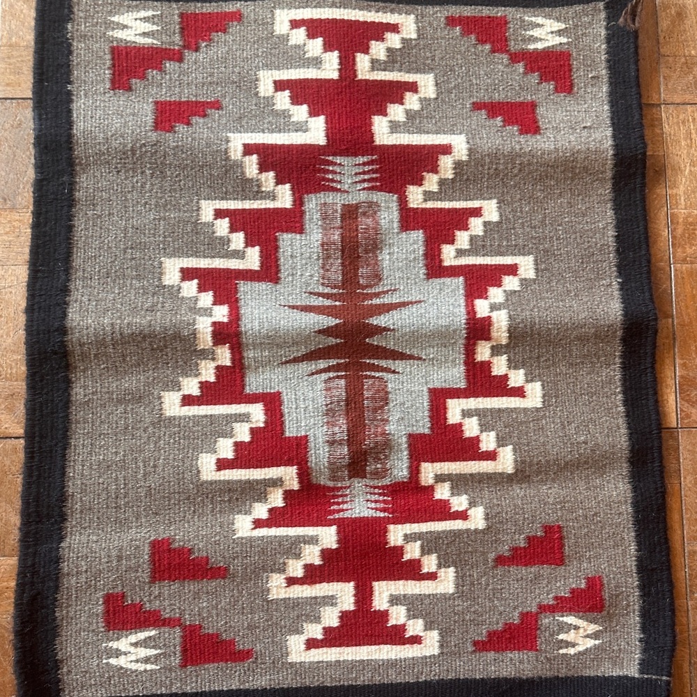 Southwestern Geometric Wool Accent Rug in Red, Gray and Cream